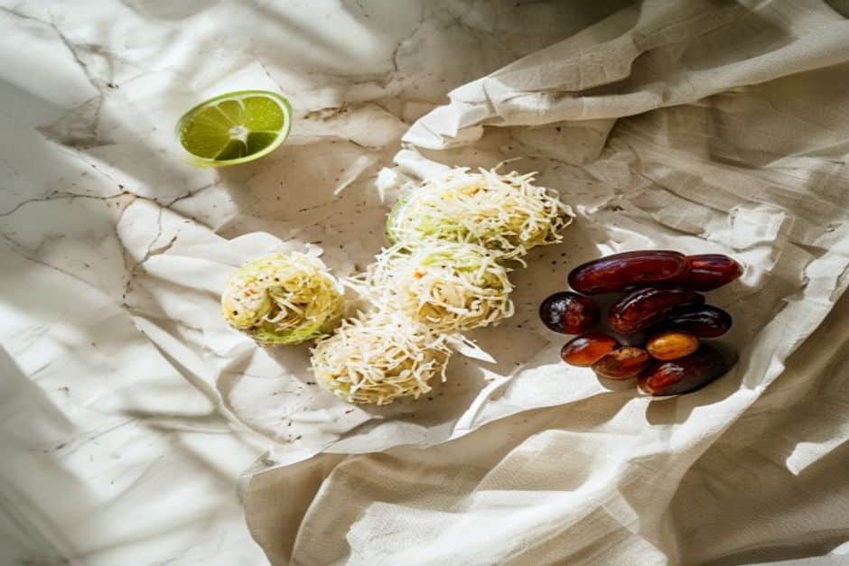 Date and lime energy balls: zesty, no-bake and lunchbox ready